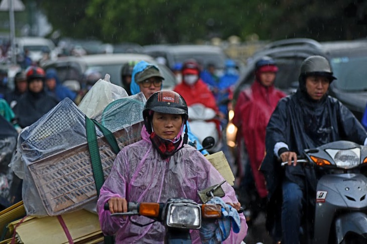 Thời tiết ngày 18-6: Bắc Bộ, Trung Bộ nắng nóng, Nam Bộ mưa dông - Ảnh 1. Thời tiết ngày 18-6: Bắc Bộ, Trung Bộ nắng nóng, Nam Bộ mưa dông - Ảnh 1.