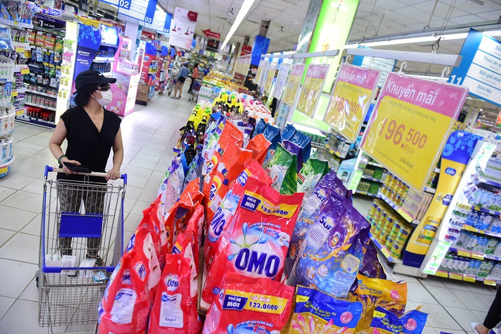 Giảm giá đến 50% hàng ngàn sản phẩm thiết yếu - Ảnh 3. Giảm giá đến 50% hàng ngàn sản phẩm thiết yếu - Ảnh 3.