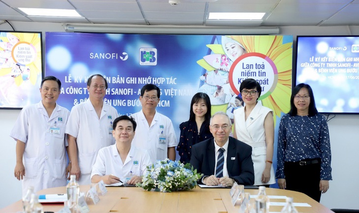 Bệnh viện Ung bướu TP.HCM hợp tác cùng Công ty Sanofi-Aventis Việt Nam - Ảnh 1.