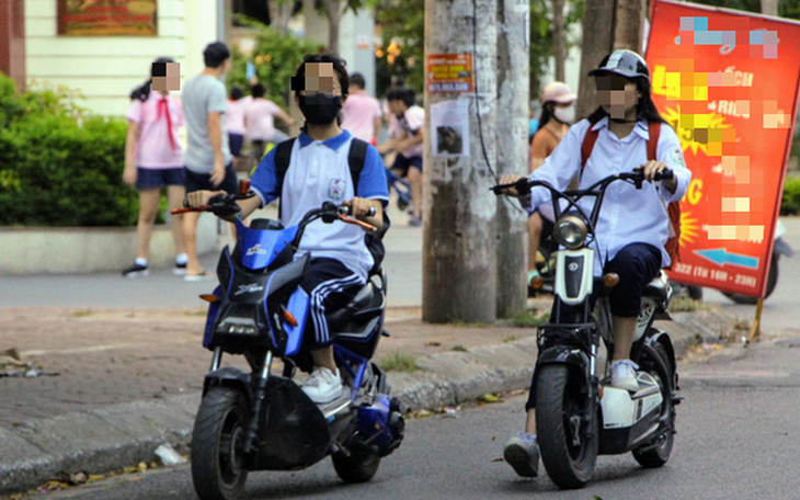 Cấp giấy phép lái xe hạng A0: Học sinh hết 