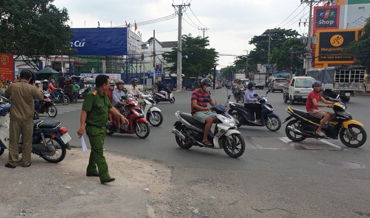 Trộm xe SH còn đâm chém trọng thương 2 người rượt đuổi ở quận Bình Tân - Ảnh 2.