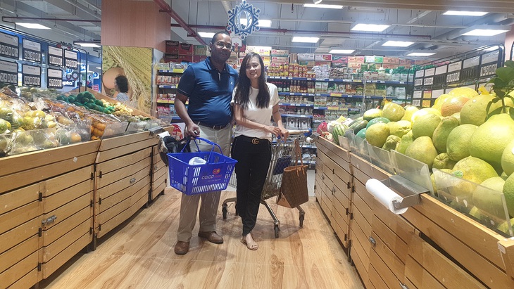 Hào hứng SĂN khuyến mãi hơn 50% - Ảnh 1. Hào hứng SĂN khuyến mãi hơn 50% - Ảnh 1.
