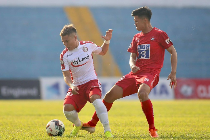 Kết quả và bảng xếp hạng V-League 2020 ngày 5-6: CLB TP.HCM tiếp tục dẫn đầu - Ảnh 1.