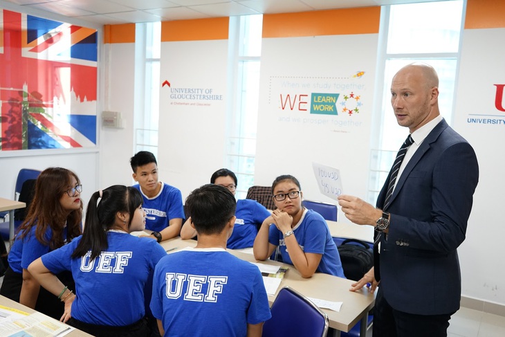 Du học tại chỗ và hướng lựa chọn chương trình quốc tế trong nước - Ảnh 3. Du học tại chỗ và hướng lựa chọn chương trình quốc tế trong nước - Ảnh 3.