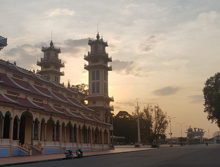 Tây Ninh có gì để bạn chơi thêm một đêm nữa? - Ảnh 1.