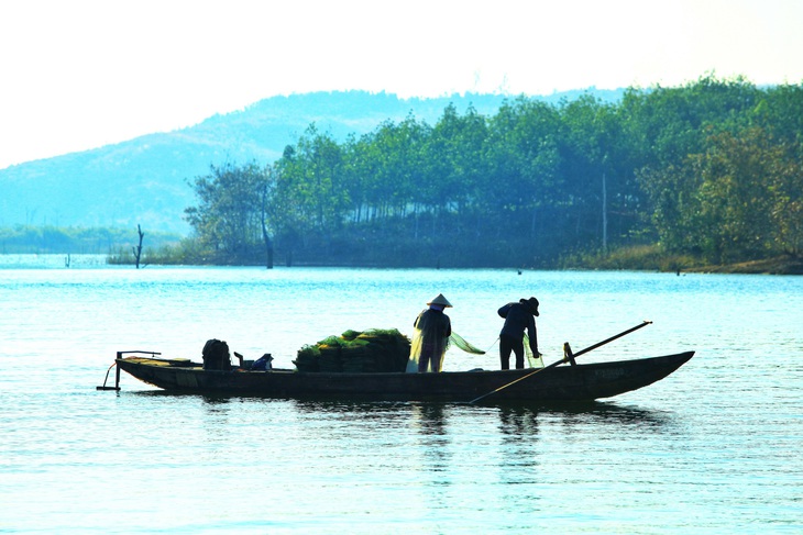 Làng chài Momray bình yên giữa đại ngàn - Ảnh 4.