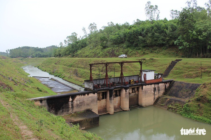 Xây bia tưởng niệm 98 thanh niên hi sinh ở cống Hiệp Hòa năm 1978 - Ảnh 1. Xây bia tưởng niệm 98 thanh niên hi sinh ở cống Hiệp Hòa năm 1978 - Ảnh 1.