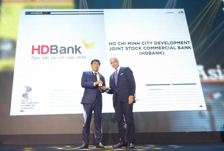 HDBank ba năm liền vào danh sách ‘Nơi làm việc tốt nhất châu Á’ - Ảnh 1.