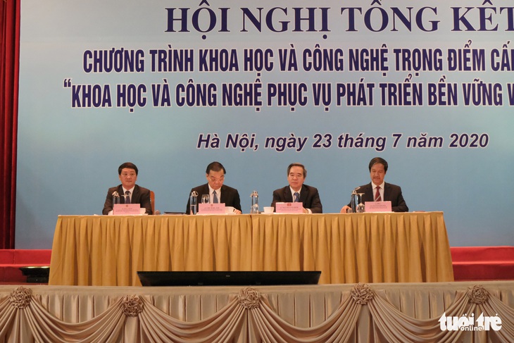 Dựa vào khoa học công nghệ để thu hẹp khoảng cách với các nước tiên tiến - Ảnh 2.