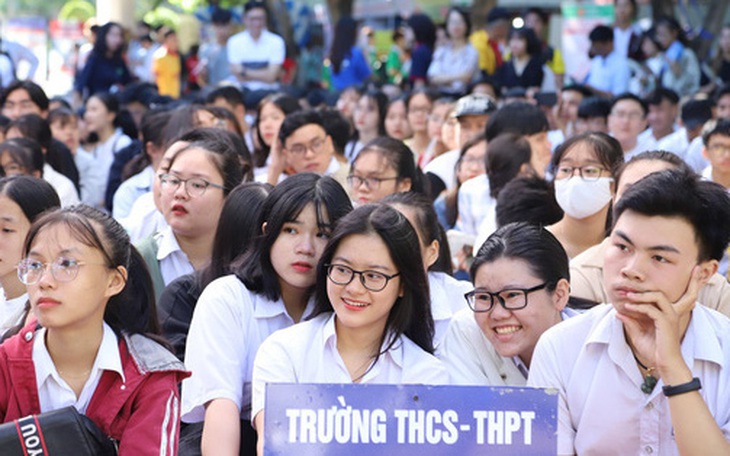 Bộ GD-ĐT: Vẫn thi tốt nghiệp THPT 2020 theo lịch