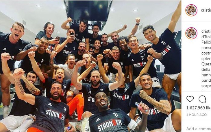 Ronaldo viết Instagram: 