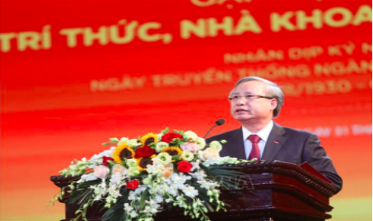 Đảng, Nhà nước mong trí thức, nhà khoa học, văn nghệ sĩ đồng hành với dân tộc - Ảnh 1.