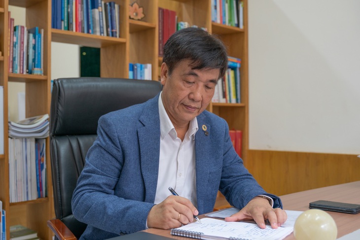 Cách nào để giải cứu giấc mơ du học khỏi trạng thái chờ? - Ảnh 1. Cách nào để giải cứu giấc mơ du học khỏi trạng thái chờ? - Ảnh 1.