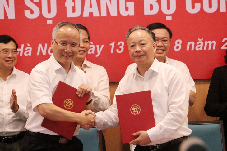 Hà Nội đột phá vào những ngành công nghiệp hiện đại, tiên tiến - Ảnh 1. Hà Nội đột phá vào những ngành công nghiệp hiện đại, tiên tiến - Ảnh 1.