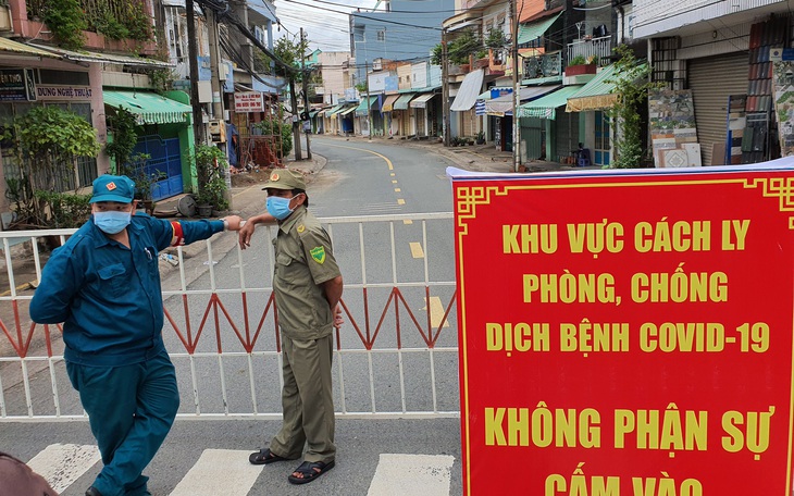 Phong tỏa nhiều thôn ở Bắc Giang vì hai ca nghi nhiễm COVID-19