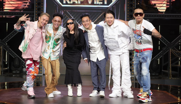 Rap Việt và King of Rap: Khán giả yêu rap phát rồ theo từng tập lên sóng - Ảnh 1.