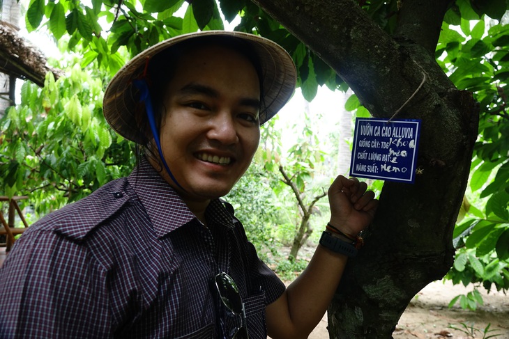 Tạm biệt trời Tây, phượt thủ Trần Đặng Đăng Khoa tìm về vườn ca cao Chợ Gạo - Ảnh 3.