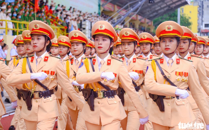 Thủ tướng: Lực lượng công an để lại nhiều dấu ấn trong nhân dân và bạn bè quốc tế