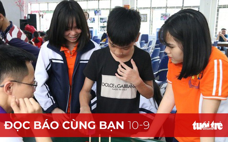 Đọc báo cùng bạn 10-9: Không nên đình chỉ học tập học sinh