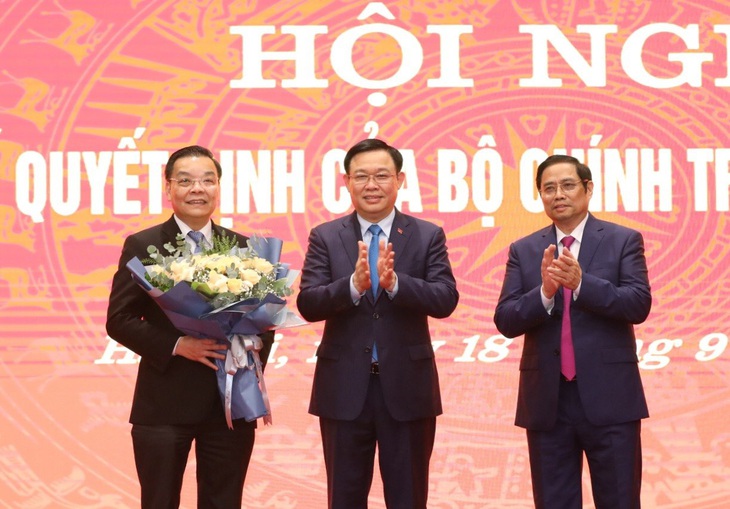 Phó bí thư Hà Nội Chu Ngọc Anh hứa tu dưỡng, lắng nghe người dân, doanh nghiệp - Ảnh 2. Phó bí thư Hà Nội Chu Ngọc Anh hứa tu dưỡng, lắng nghe người dân, doanh nghiệp - Ảnh 2.