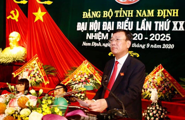 Ông Đoàn Hồng Phong tái đắc cử bí thư Tỉnh ủy Nam Định - Ảnh 1.