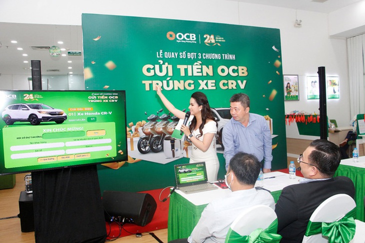 Công bố kết quả quay số cuối kỳ chương trình Gửi tiền OCB - Trúng xe CRV - Ảnh 1.