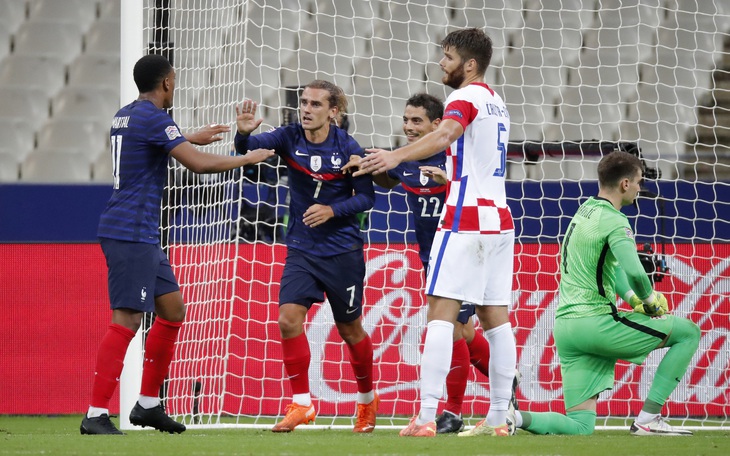 Pháp tái lập tỉ số trận chung kết World Cup 2018 trước Croatia
