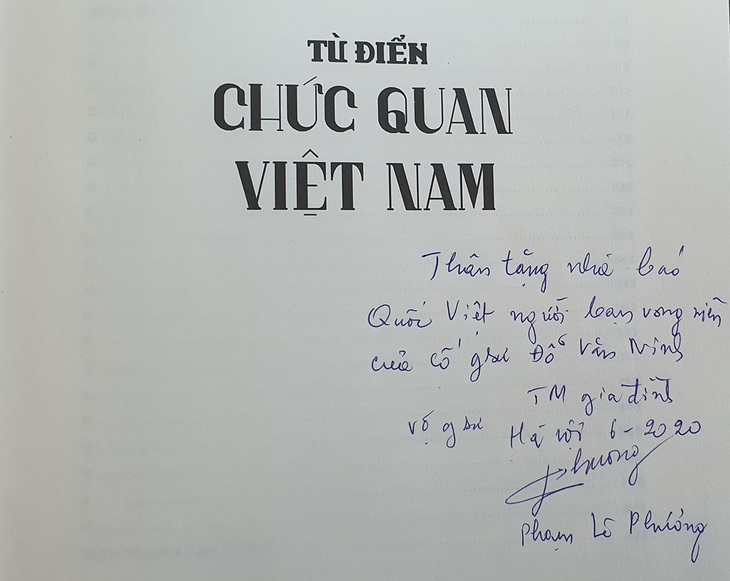 Phía sau những kỳ thư đặc biệt - Kỳ 8: Cuốn sách tặng của người bạn đã mất - Ảnh 3.