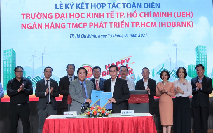 HDBank ký hợp tác chiến lược với các trường đại học