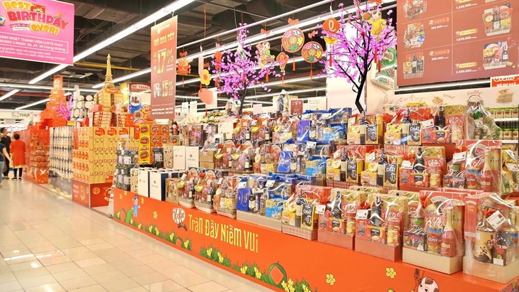 Tha hồ sắm tết, Lotte Mart ‘đồng hành cùng bạn, nhẹ gánh chi tiêu’ - Ảnh 2.