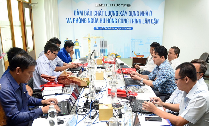 Xây nhà: an toàn cho mình, hòa thuận với hàng xóm - Ảnh 1. Xây nhà: an toàn cho mình, hòa thuận với hàng xóm - Ảnh 1.