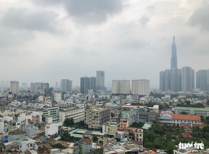 TP.HCM sương mù âm u từ sáng sớm, tối có thể mưa rào - Ảnh 1. TP.HCM sương mù âm u từ sáng sớm, tối có thể mưa rào - Ảnh 1.