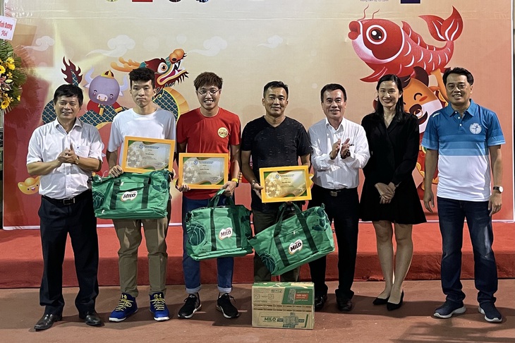 Điểm tin thể thao tối 30-1: Thanh Hóa thắng Nam Định, trao giải cuộc thi viết về đam mê thể thao... - Ảnh 4. Điểm tin thể thao tối 30-1: Thanh Hóa thắng Nam Định, trao giải cuộc thi viết về đam mê thể thao... - Ảnh 4.