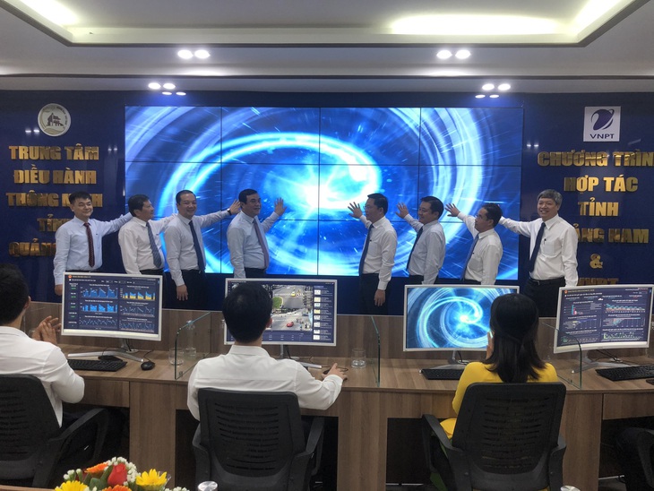 Phản ánh những bất cập đến chính quyền qua hệ thống trực tuyến - Ảnh 1. Phản ánh những bất cập đến chính quyền qua hệ thống trực tuyến - Ảnh 1.