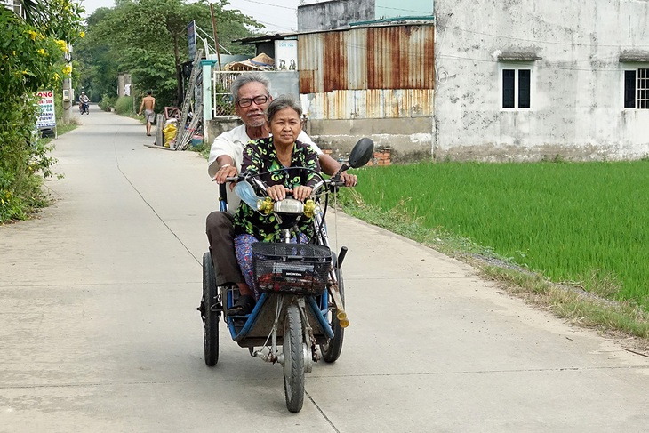 Chuyện tình những đôi đũa lệch - Kỳ 5: Cục vàng của ông Tèo cụt - Ảnh 1.