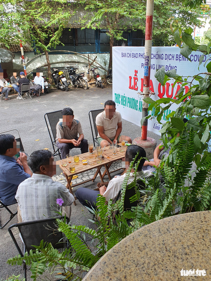 Nhiều quán xá ở Thủ Đức bán tại chỗ bất chấp, chủ quán khẳng định cứ thoải mái, đừng lo - Ảnh 4.