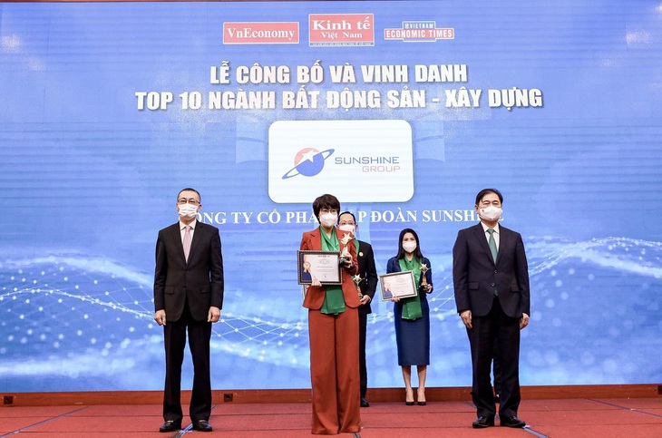 Sunshine Group được vinh danh top 10 thương hiệu mạnh ngành bất động sản - xây dựng - Ảnh 1.