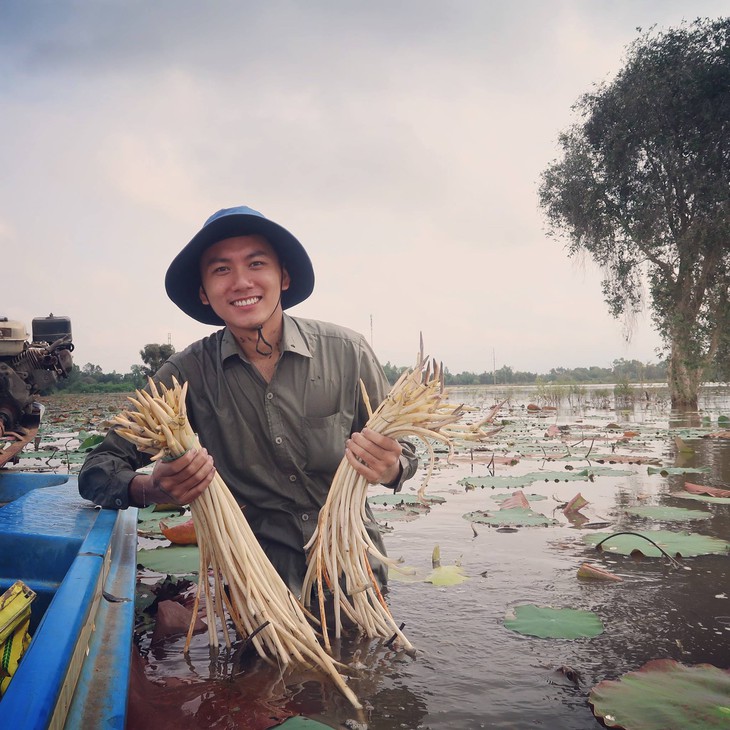 Khoai Lang Thang, Trần Đặng Đăng Khoa, Quỷ Cốc Tử... và MV Việt Nam những chuyến đi - Ảnh 4.