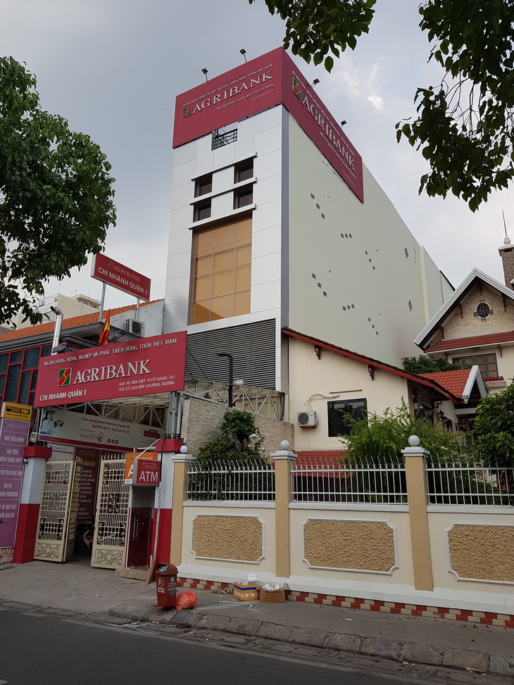 Agribank Chi nhánh Quận 1 tuyển dụng lao động năm 2021 - Ảnh 1. Agribank Chi nhánh Quận 1 tuyển dụng lao động năm 2021 - Ảnh 1.