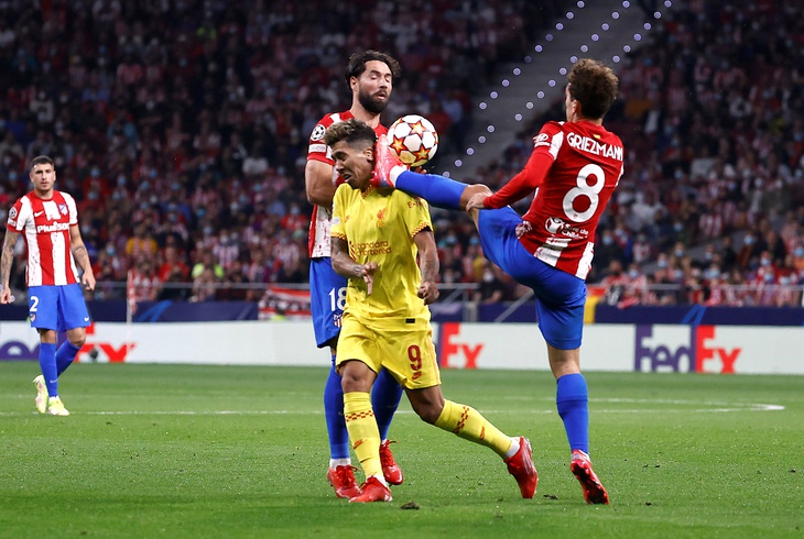 Griezmann từ người hùng thành tội đồ, Atletico Madrid thua Liverpool 2-3 - Ảnh 3.