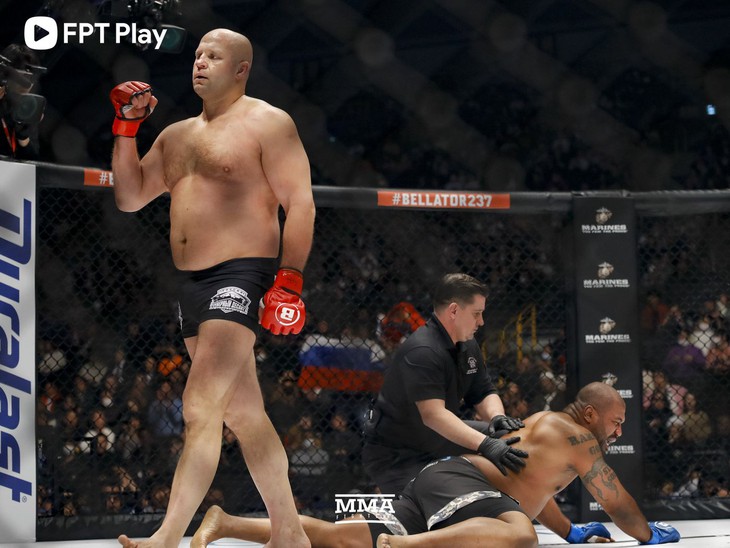 Bellator MMA 269: Emelianenko quyết giã từ sự nghiệp bằng một trận thắng - Ảnh 2.