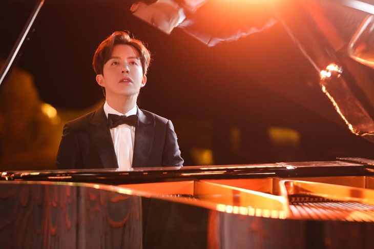 Thiên tài piano Lý Vân Địch mua dâm bị chỉ trích: Tài nghệ cao cũng đàn không hết bi thương - Ảnh 4.