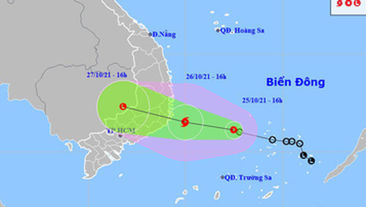 Áp thấp nhiệt đới suy yếu khi vào Khánh Hòa - Bình Thuận - Ảnh 1.