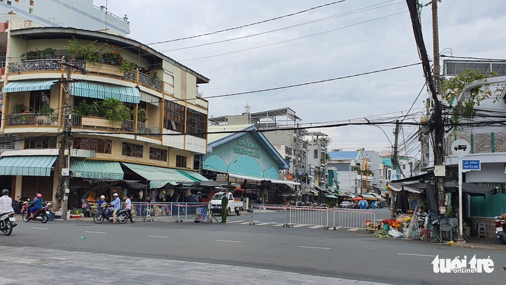 Sóc Trăng yêu cầu cán bộ hạn chế ra đường, An Giang tăng cường biện pháp phòng dịch - Ảnh 2.