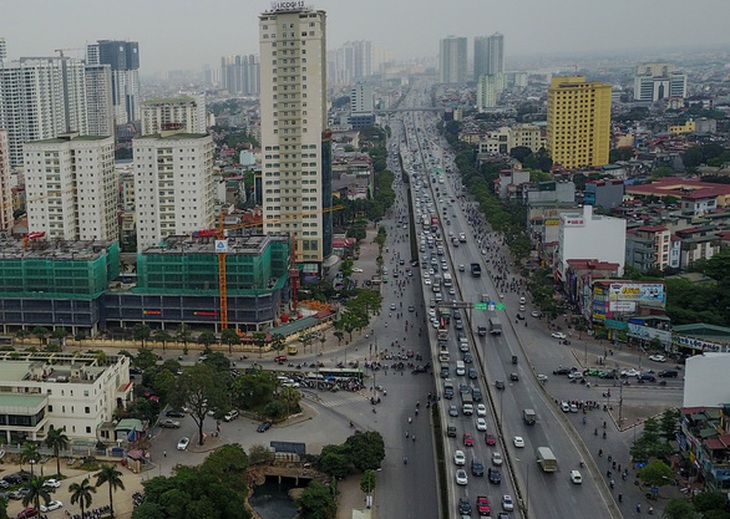 Hà Nội vạch lộ trình hiện thực hóa đề án thu phí xe vào nội đô vào năm 2025 như thế nào? - Ảnh 1.