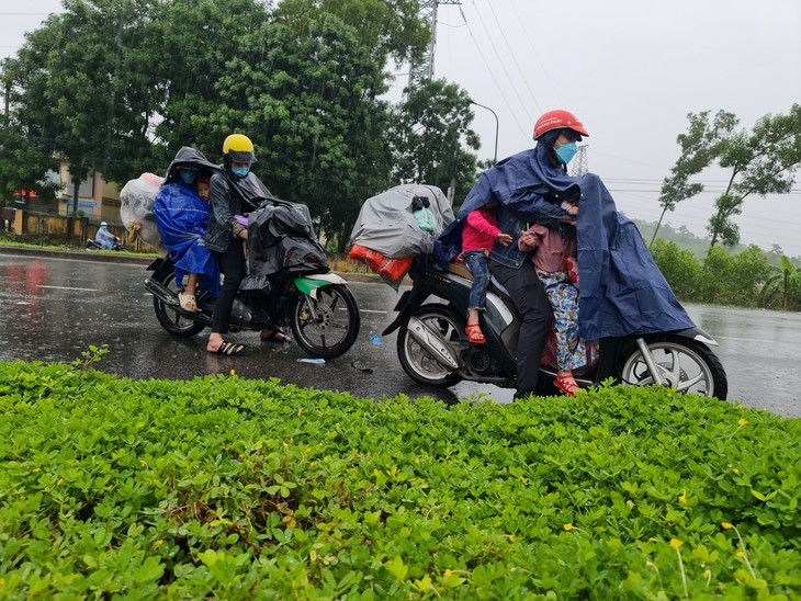 Thành phố Quảng Ngãi mong đón bà con khi mệt dừng lại nghỉ ngơi, làm ấm mình - Ảnh 2.