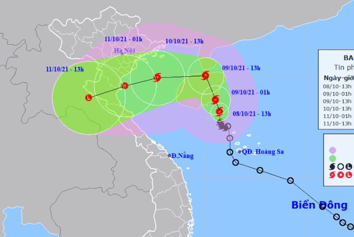 Bão số 7 liên tục đổi hướng, gây gió giật cấp 11 khi vào vịnh Bắc Bộ - Ảnh 1.