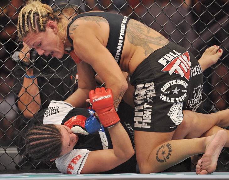 Bellator MMA 271: Đôi nét về huyền thoại MMA nữ Cris Cyborg - Ảnh 3.