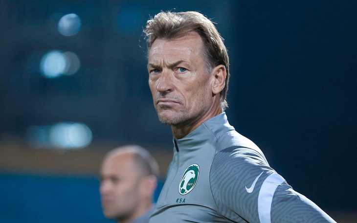 HLV Herve Renard: “Đội tuyển Việt Nam chưa có điểm vì đây là một bảng đấu khó”