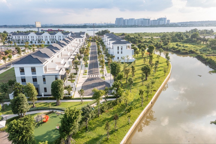 Hiệu ứng vết dầu loang - chìa khóa tạo cú hích cho bất động sản sinh thái phía Đông - Ảnh 4. Hiệu ứng vết dầu loang - chìa khóa tạo cú hích cho bất động sản sinh thái phía Đông - Ảnh 4.